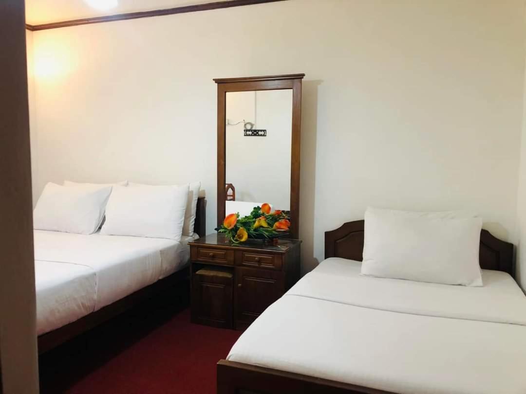 Mount Mary Inn Nuwara Eliya Quarto foto